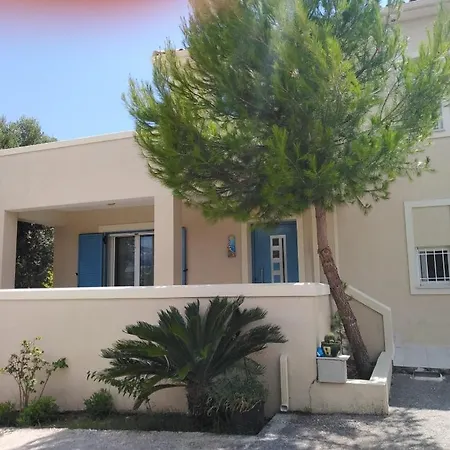 Vila Eytychia